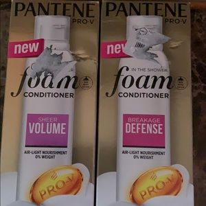 2 new bottles of Pantone Foam conditioner *SOLD*